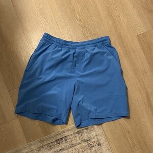 Lululemon men’s pacebreaker shorts